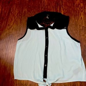 Sleeveless Mint Lace Detail Blouse